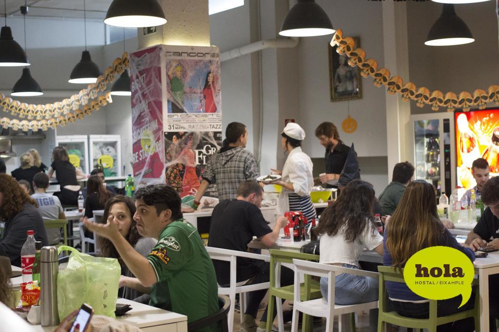 Hola Eixample Hostel Barcelona