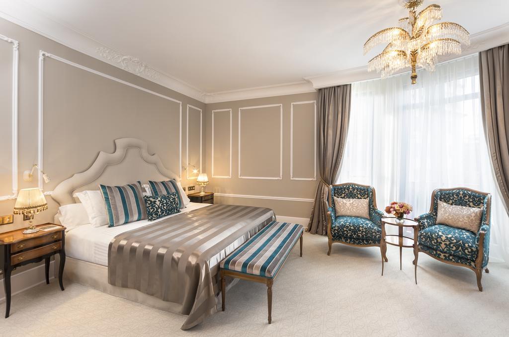 El Palace 5* Barcelona