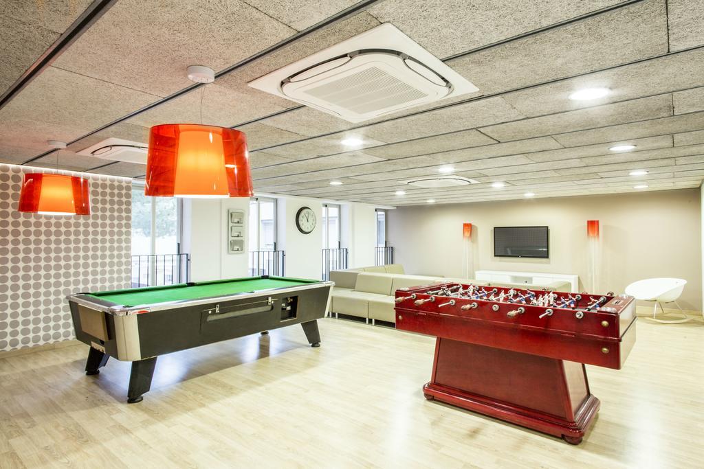 Residencia Universitaria Resa La Ciutadella Apartamento *