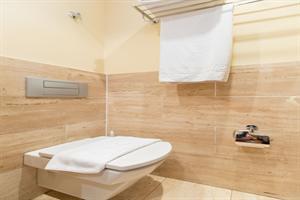 Ainb Gothic Studio 3*
