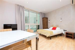 Hotel Ainb Gothic Studio 3*
