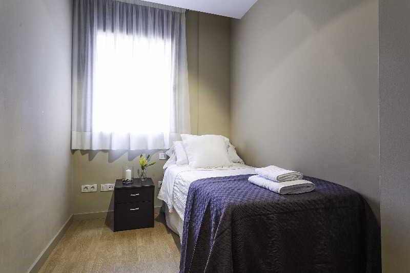 Short Group Camp Nou Serviced Barcelona