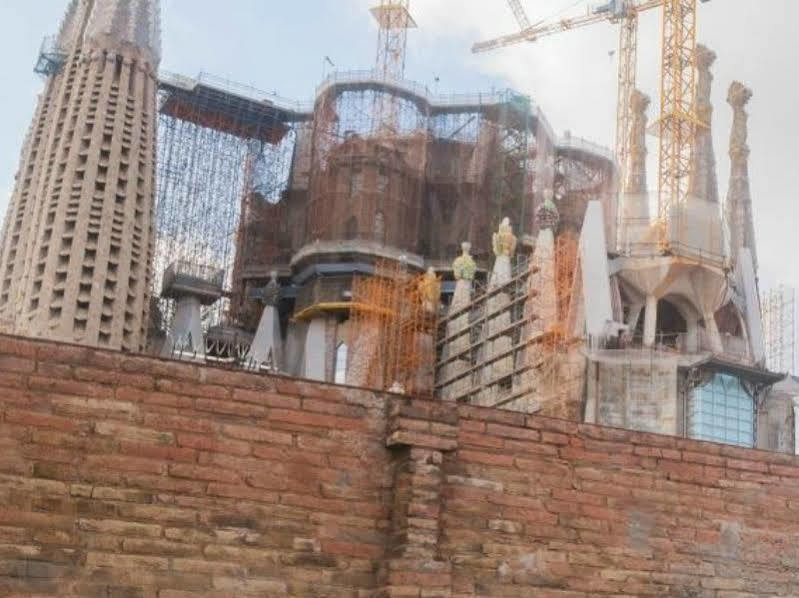 Appartement Happy People Sagrada Familia Gaudi