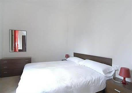 Rent4Days Sagrada Familia Apartments Apartment *