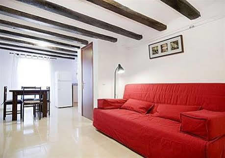 Rent4Days Sagrada Familia Apartments Barcelona