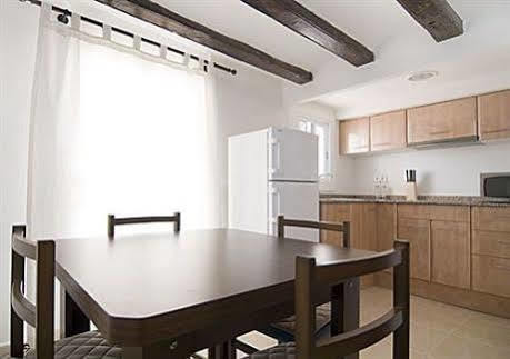 Rent4Days Sagrada Familia Apartments