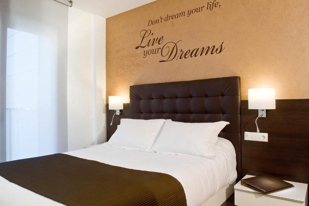 To Aparthotel Barcelona