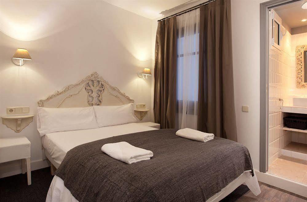 Nextdoor Casanova Barcelone