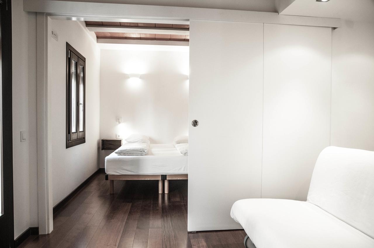 Barcelona Beach Apartments *