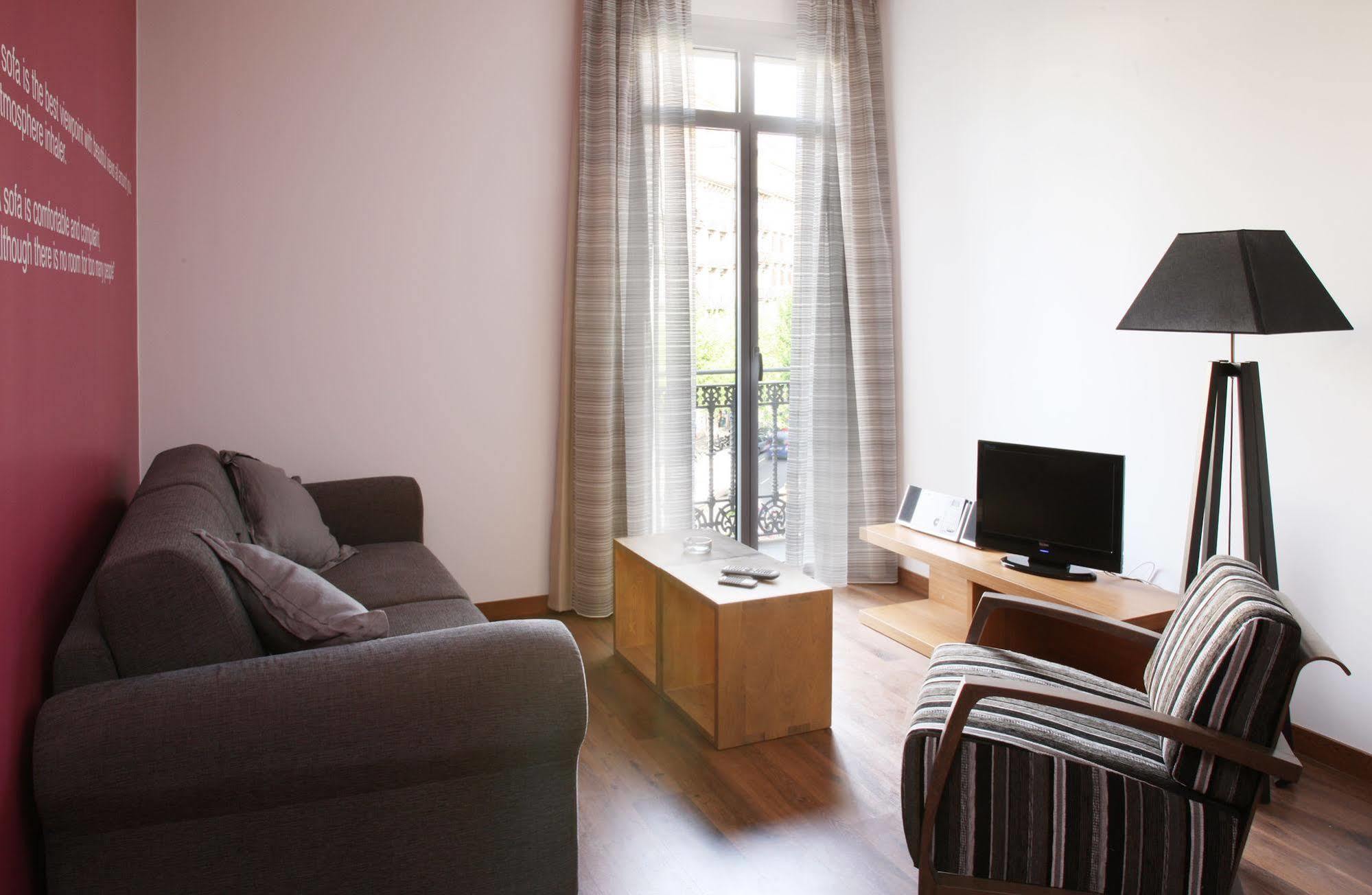 Mh Apartment