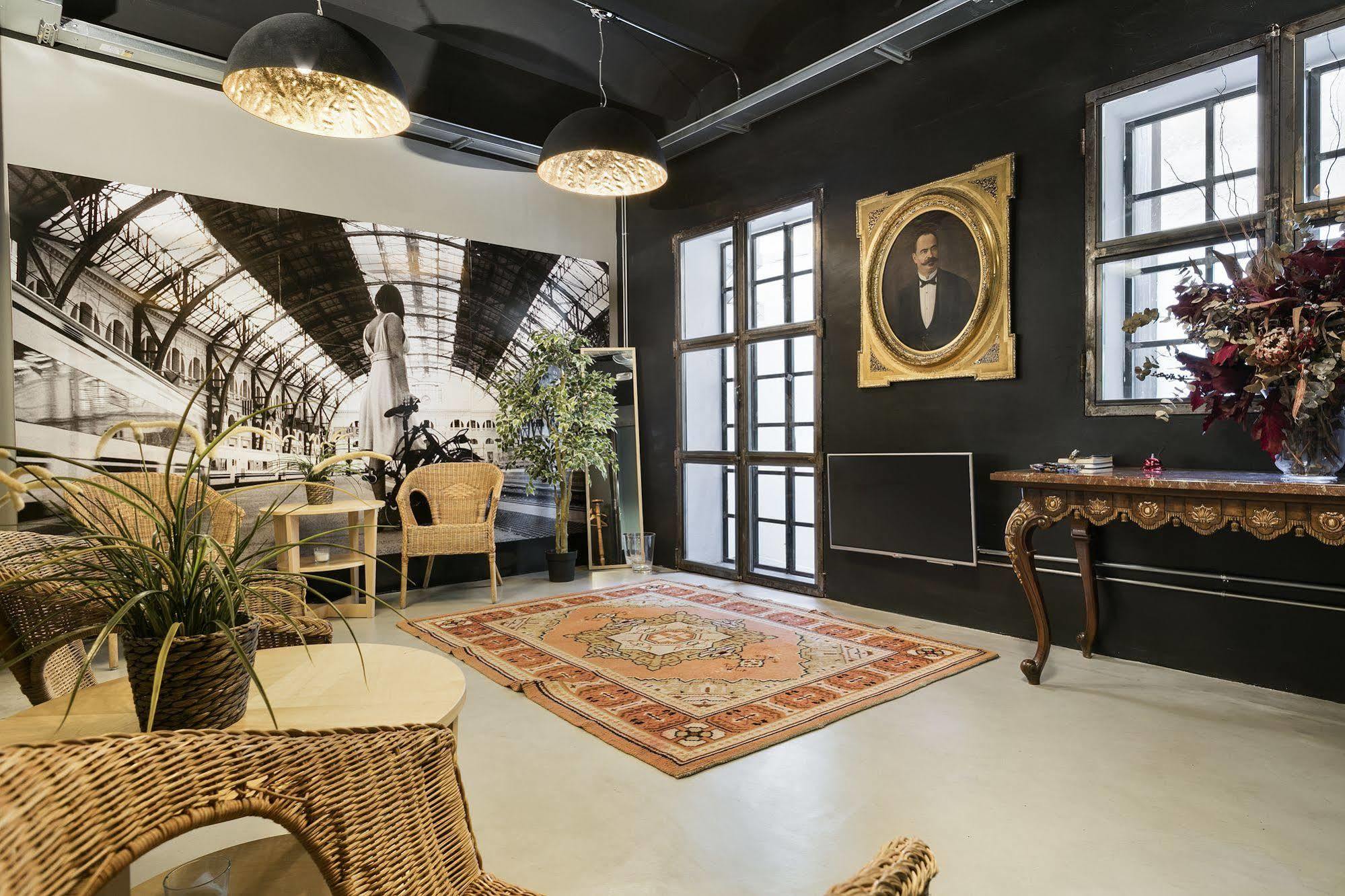 Apartment Fira By Gaiarooms Barcelona