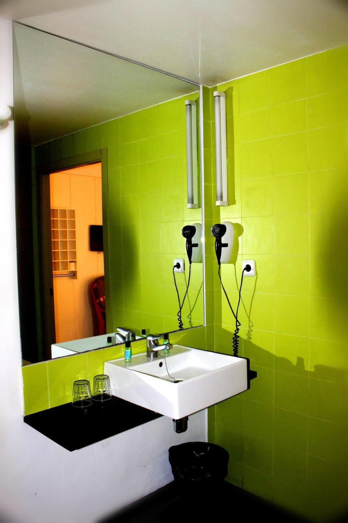 Raval Botella Private Auberge de jeunesse Barcelone