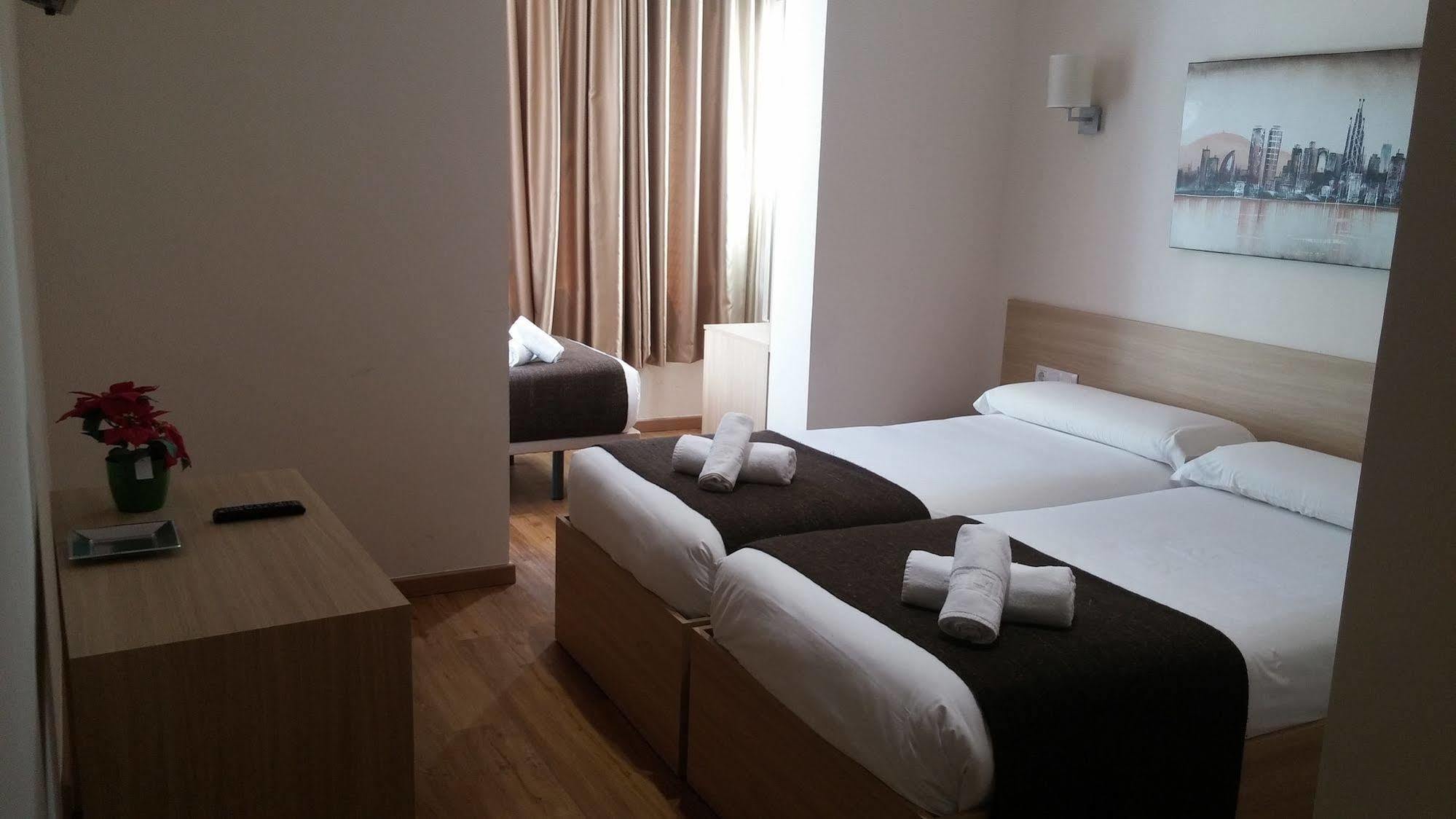 Travel 3*