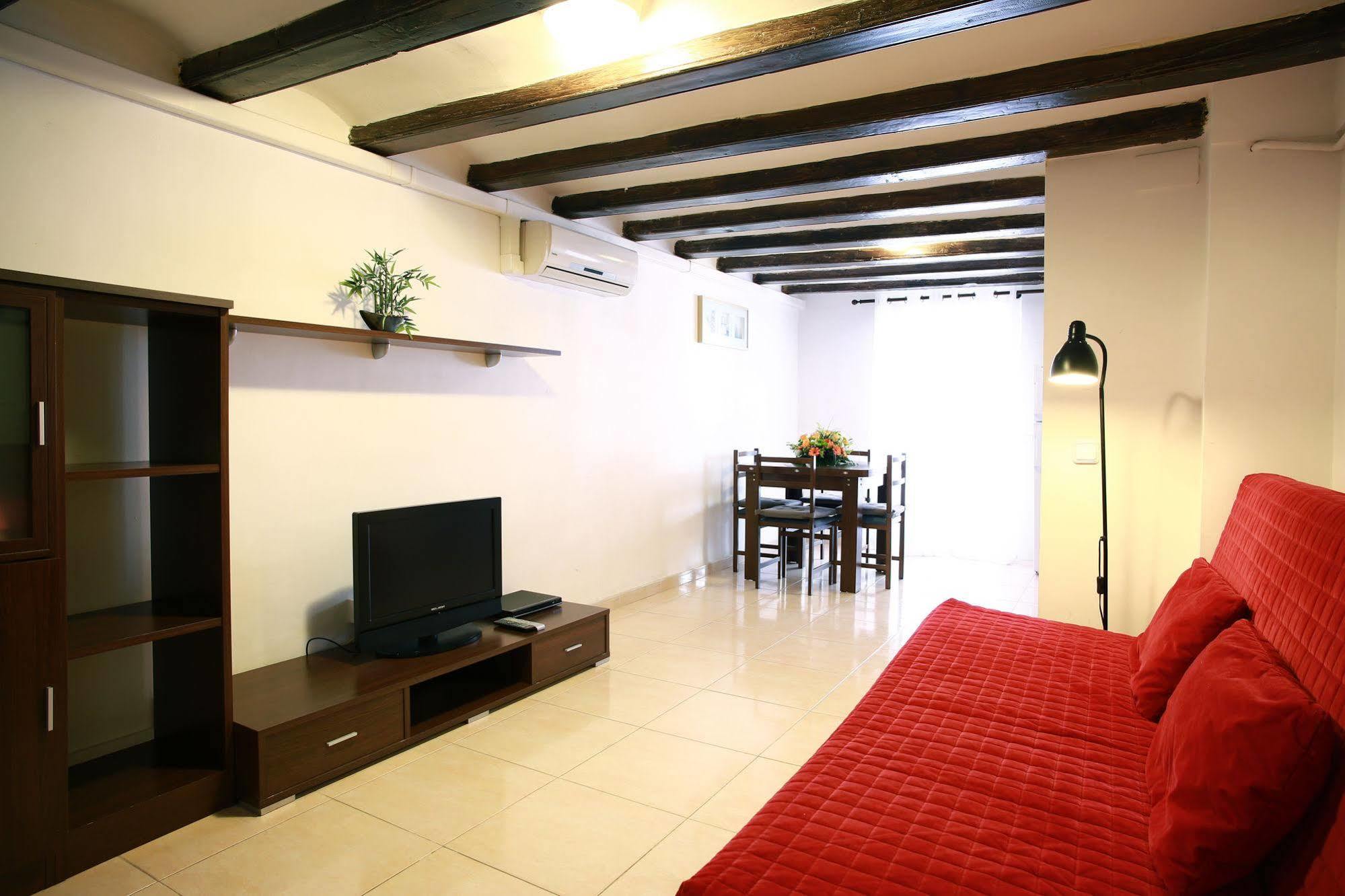 Rent4Days Sagrada Familia Apartments