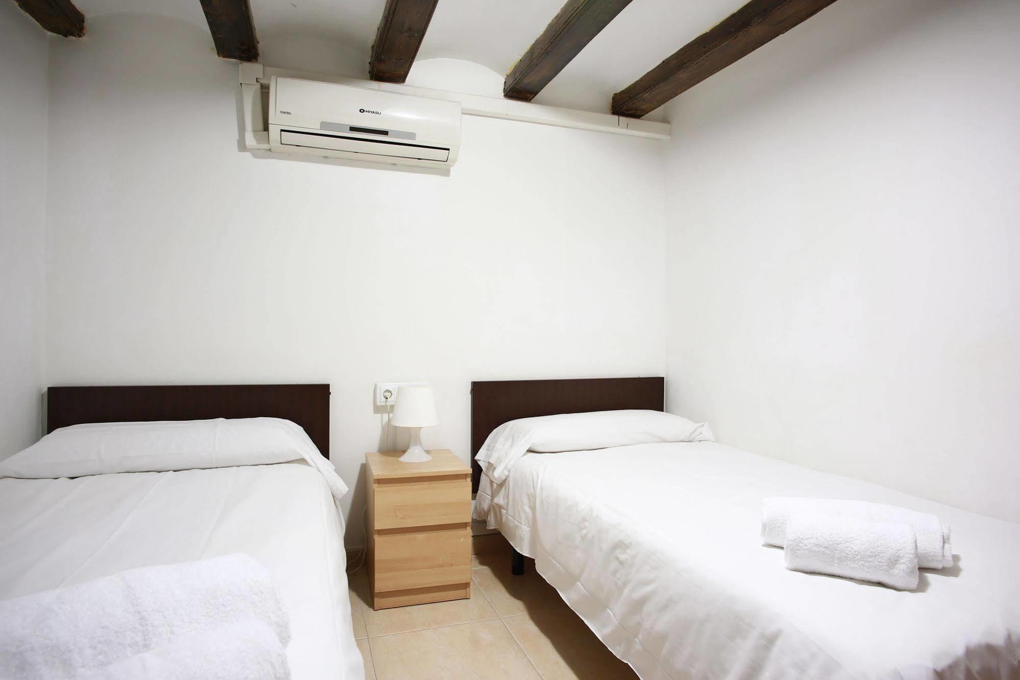 Rent4Days Sagrada Familia Apartments Apartment