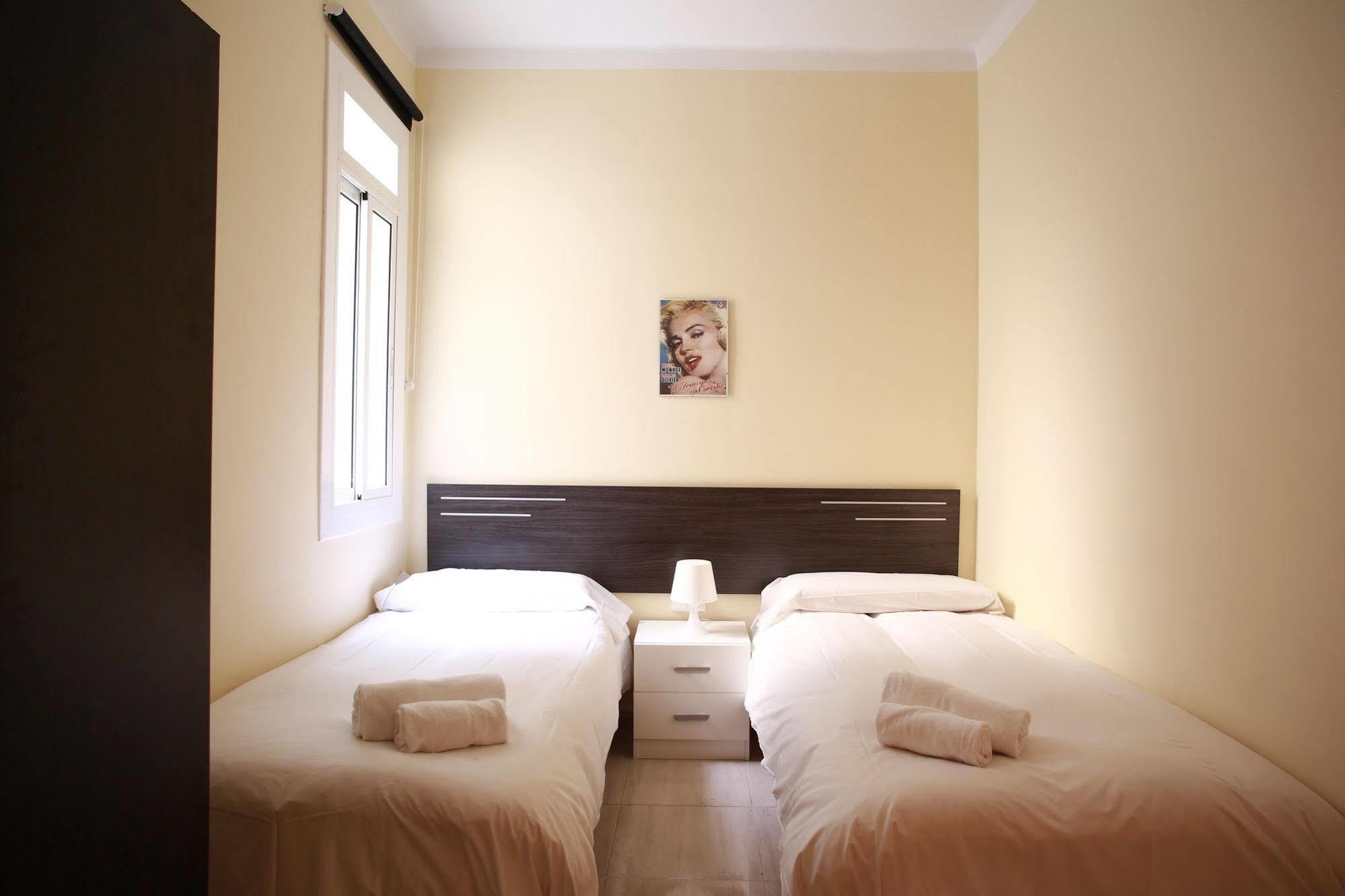 Rent4Days Sagrada Familia Apartments Apartment