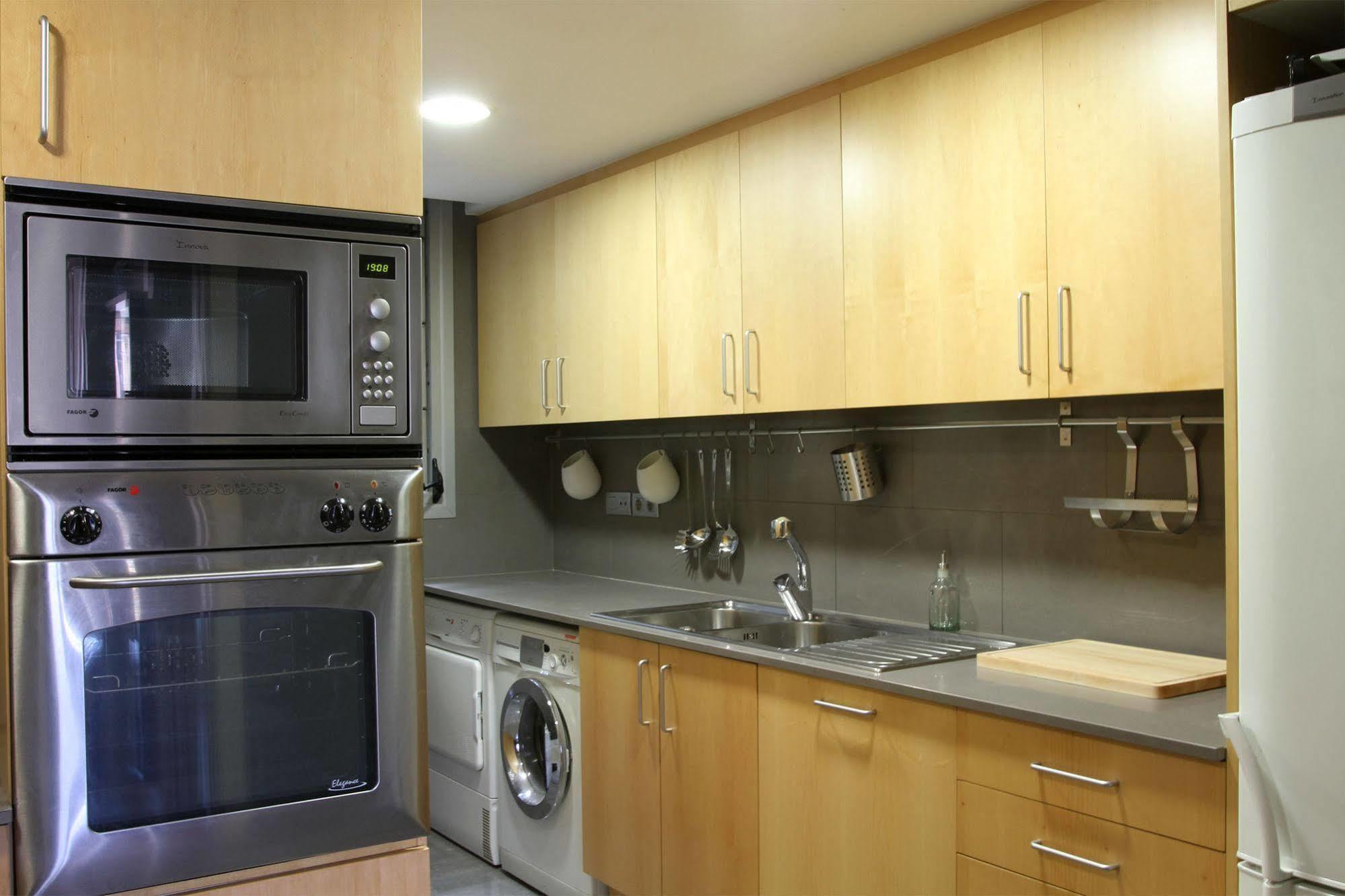 Apartment Passeig De Gracia Sun Balcony 2 Bedroo *