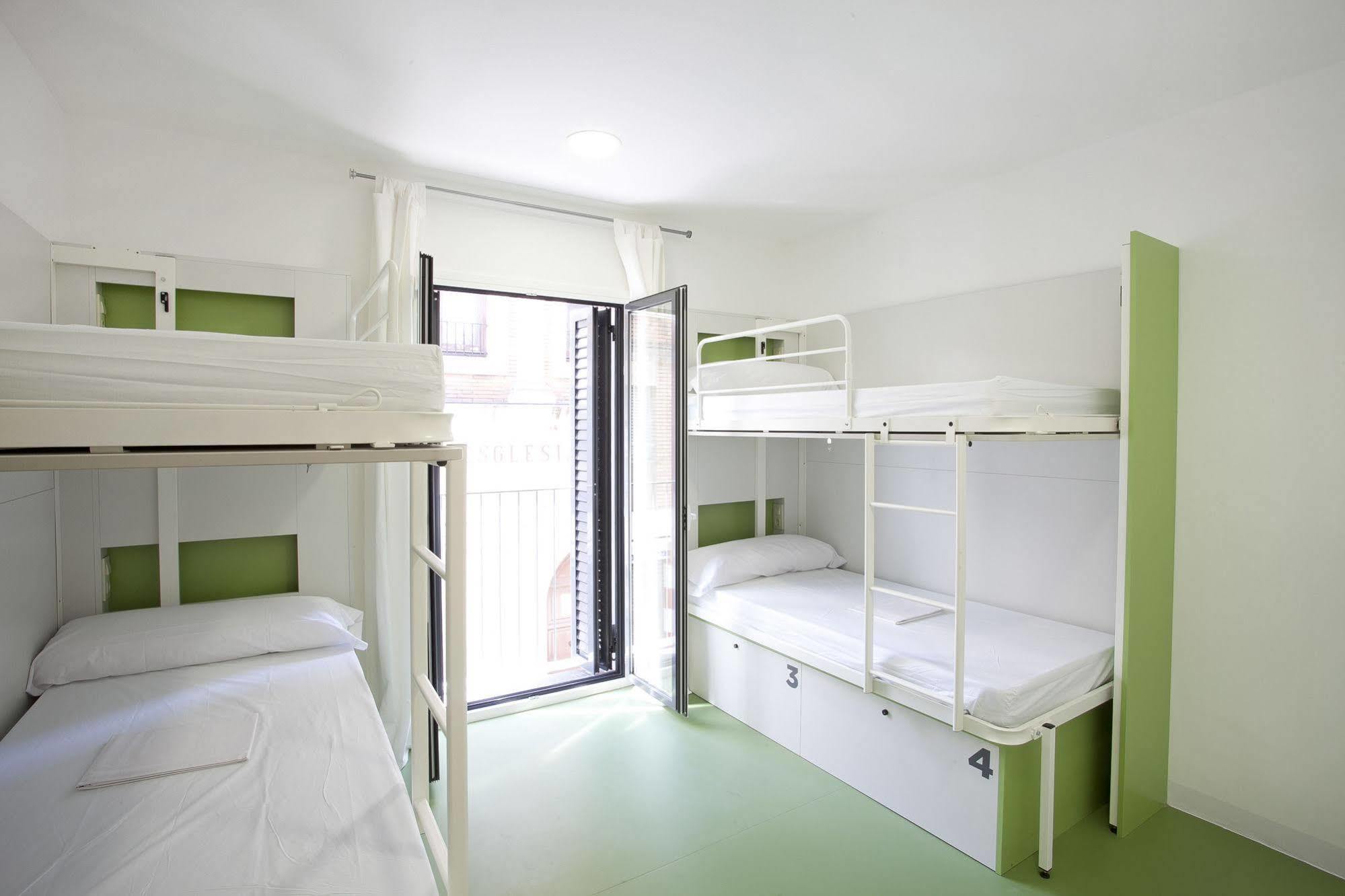 Auberge de jeunesse Sant Jordi Gracia Barcelone