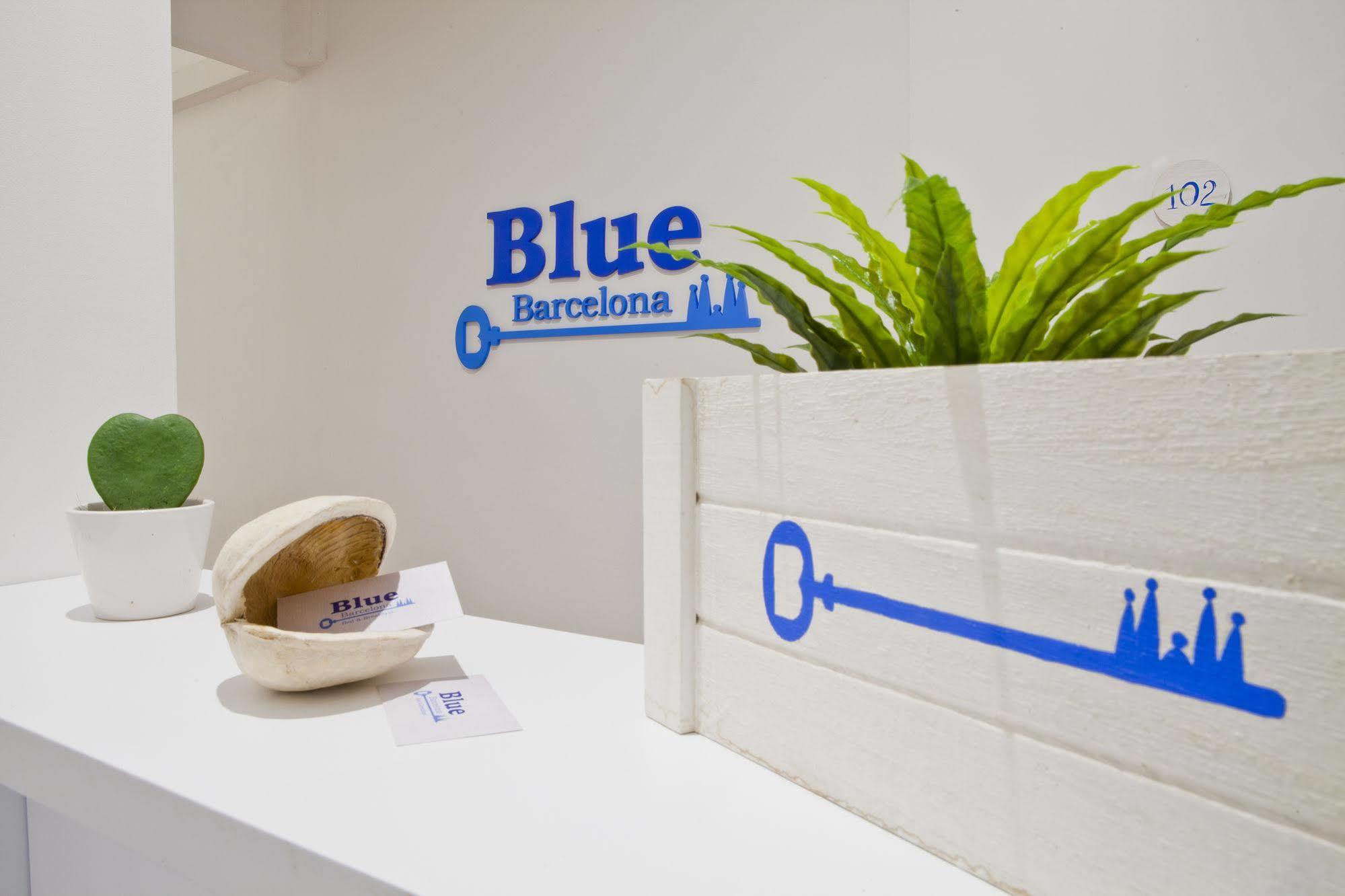 Blue 2* Barcelone