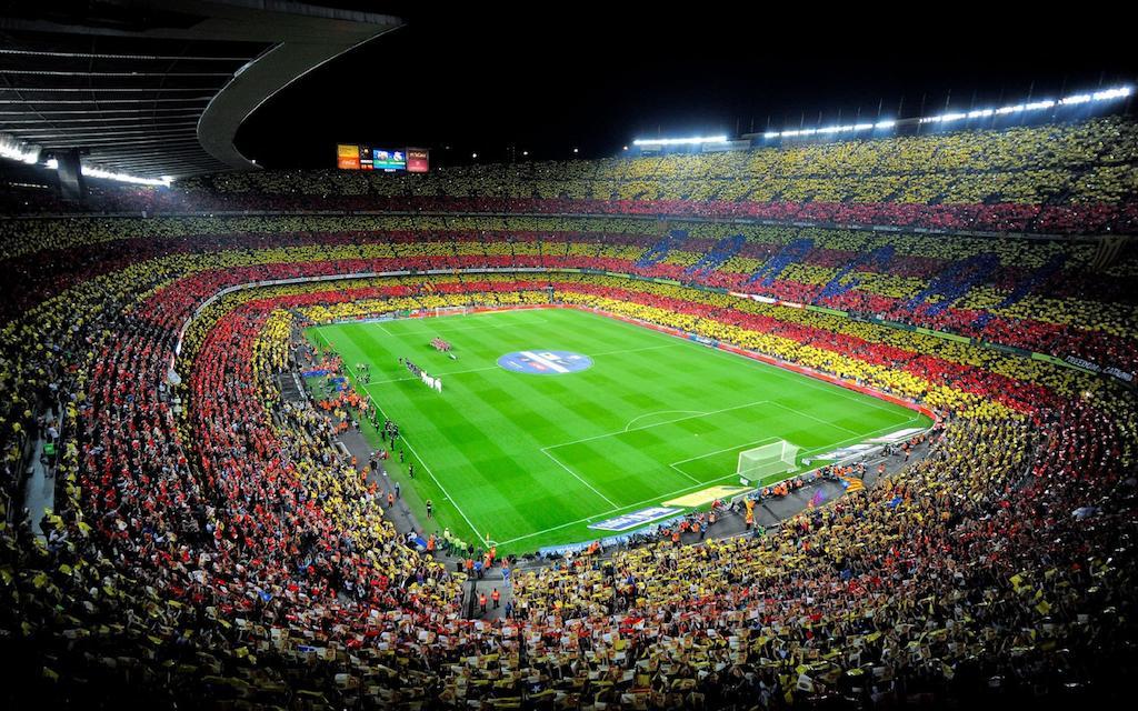 Short Group Camp Nou Serviced *