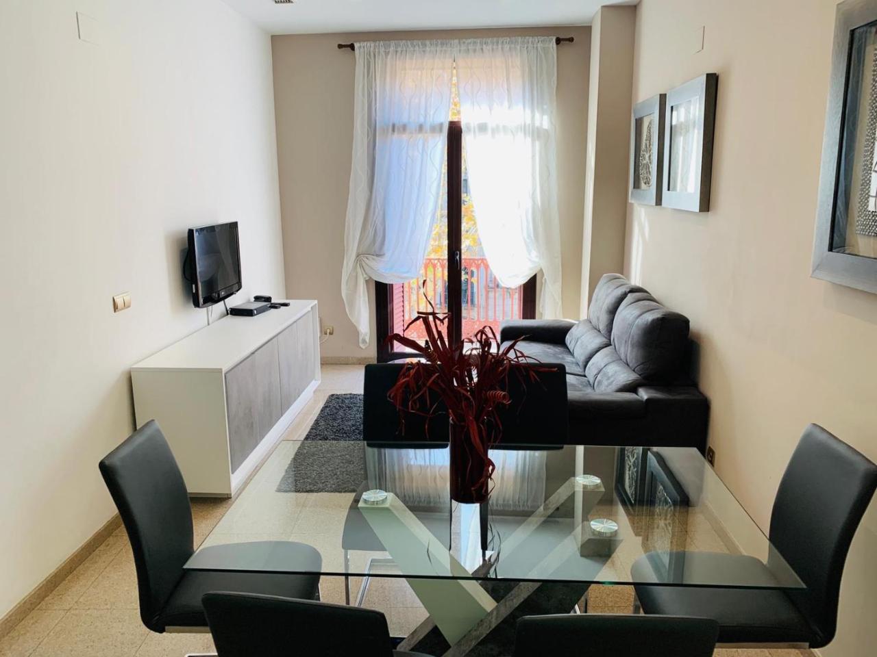 Rambla108 Aparthotel 3*