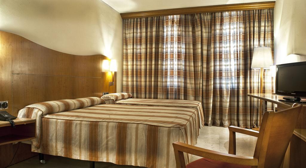 Hotel Aristol - Sagrada Familia