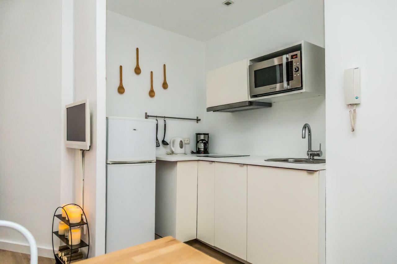Opening Doors Gal.la Appartement Barcelona
