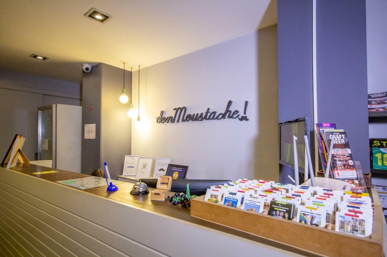 Hostal Don Moustache Boutique *