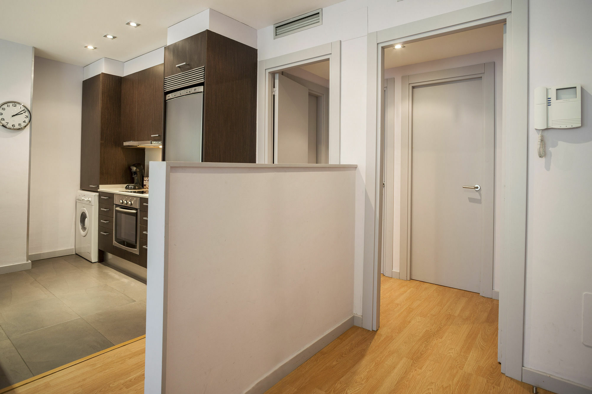 Short Group Camp Nou Serviced Apartment