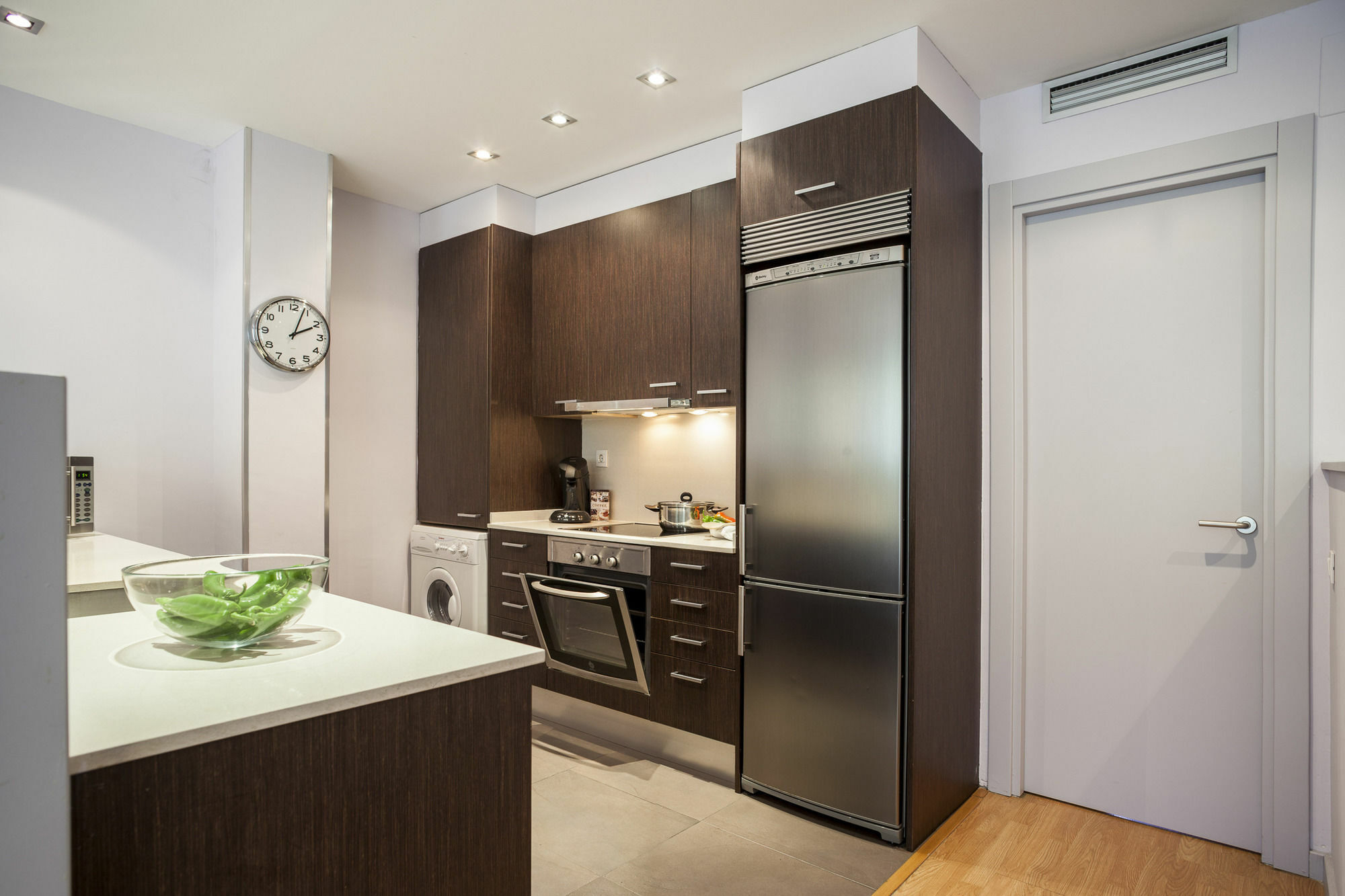 Short Group Camp Nou Serviced Apartment