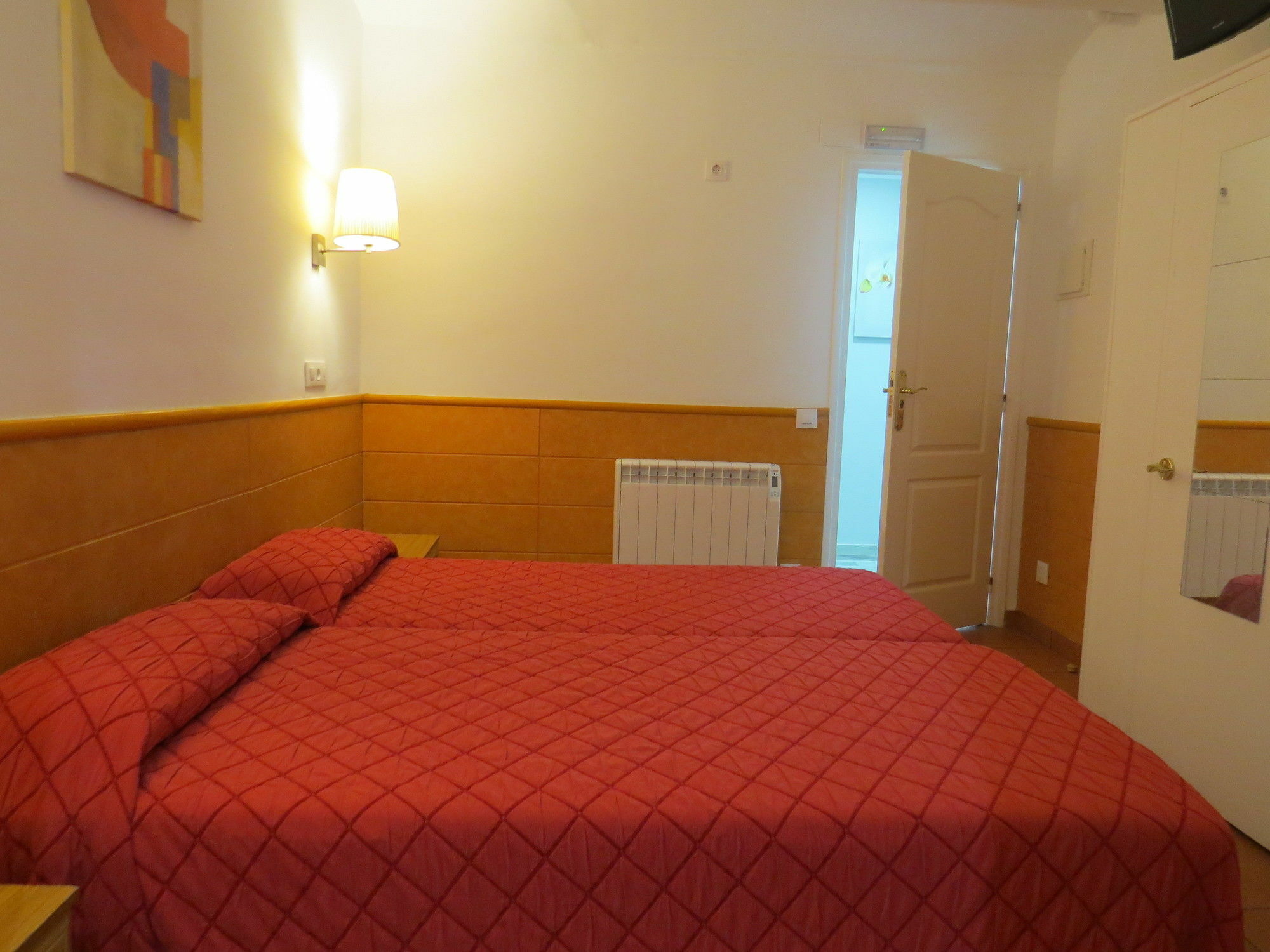 Pensión Barcelona City Rooms