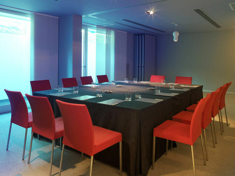 Ikonik Angli Hotel Barcelone