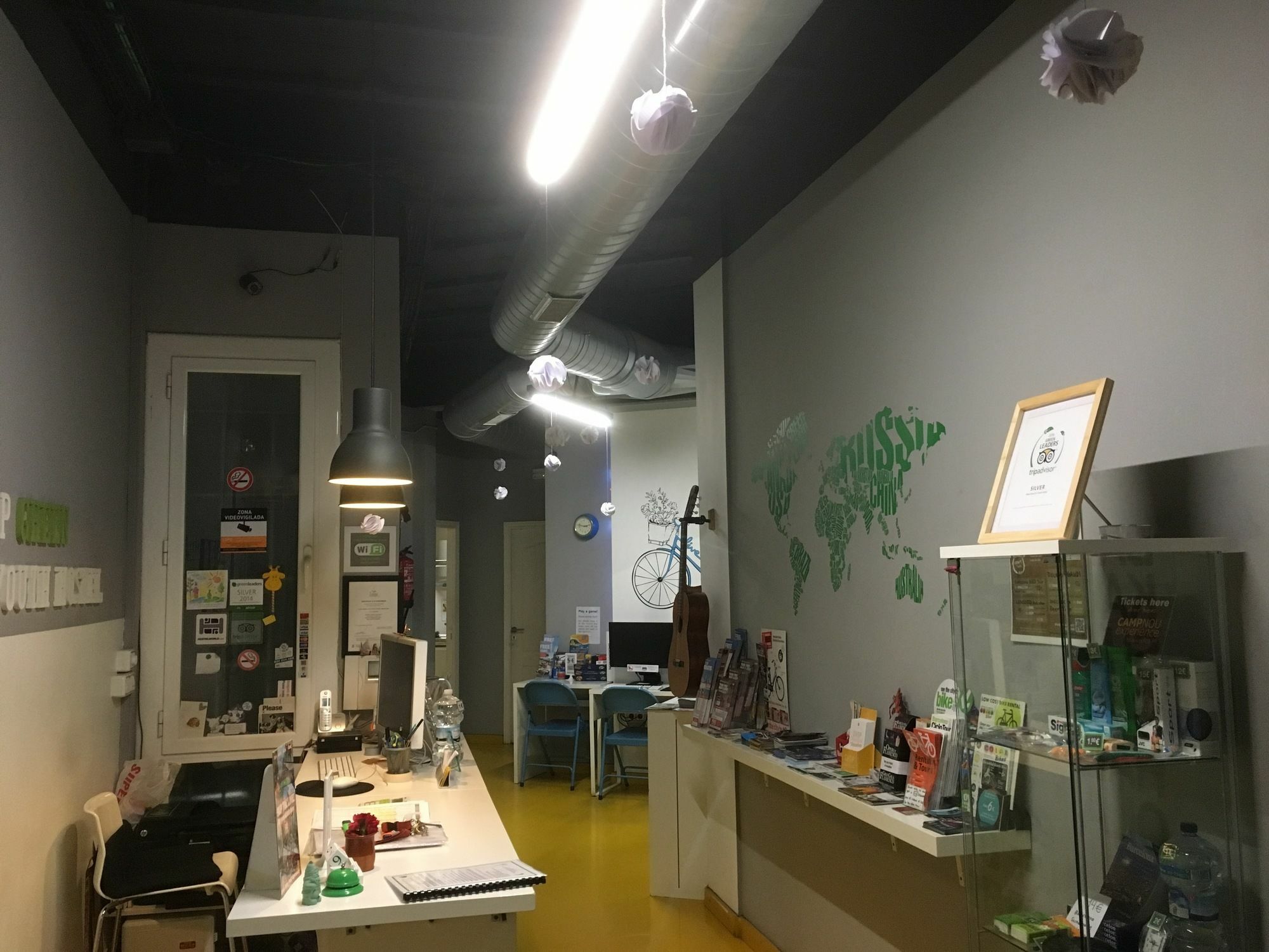 Hostel Sleep - Certified Eco Youth
