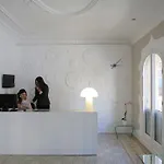 Hostal Medea