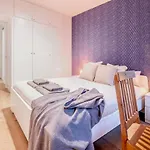 Elegante Y Amplio Apartamento