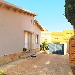 House With Pool Near Park Guell