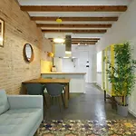 64 Apartment In A Typical Barcelona\'S Old Building