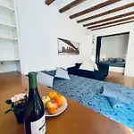 Nou De La Rambla 1
