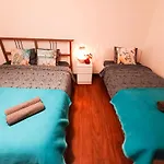 By Plaza Real Budget Rooms