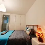 By Plaza Real Budget Rooms