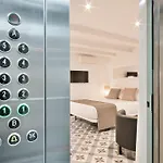 Uma Suites Sagrada Familia
