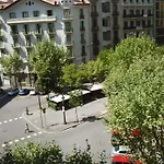 Gaudi Apartment 9