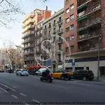 Lindo Atico En El Centro De Barcelona