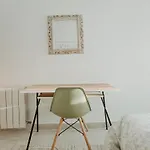 Charming Rooms In Shared Apartment Near Camp Nou