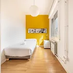 Ainb Barcelona Sants Apartments