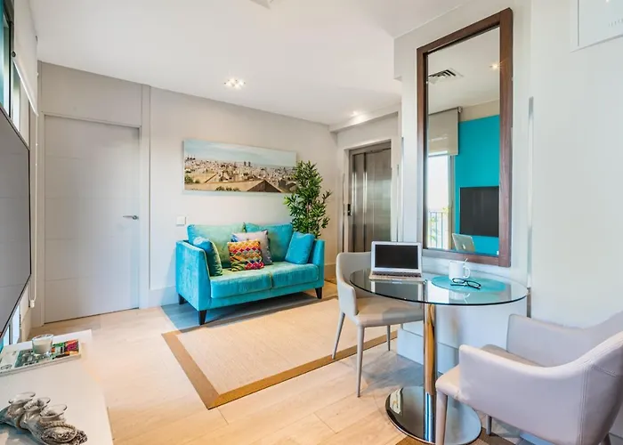 Kronos On The Beach Suite 3