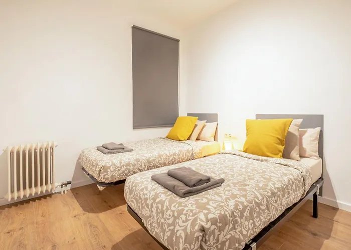Elegante Y Amplio Apartamento