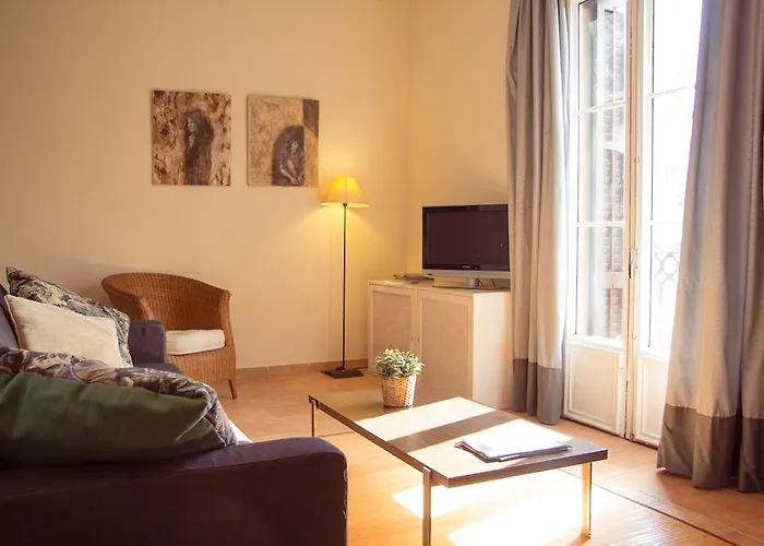 Gaudi Apartment 9