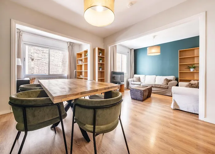 Ainb Barcelona Sants Apartments