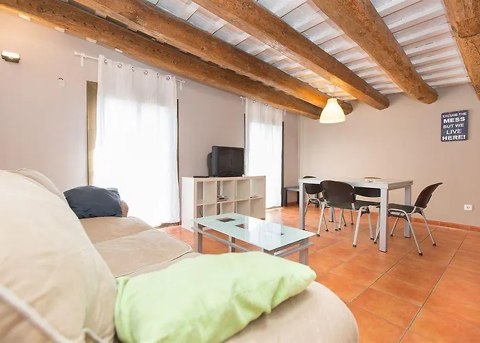 Ainb Raval Hospital Apartments